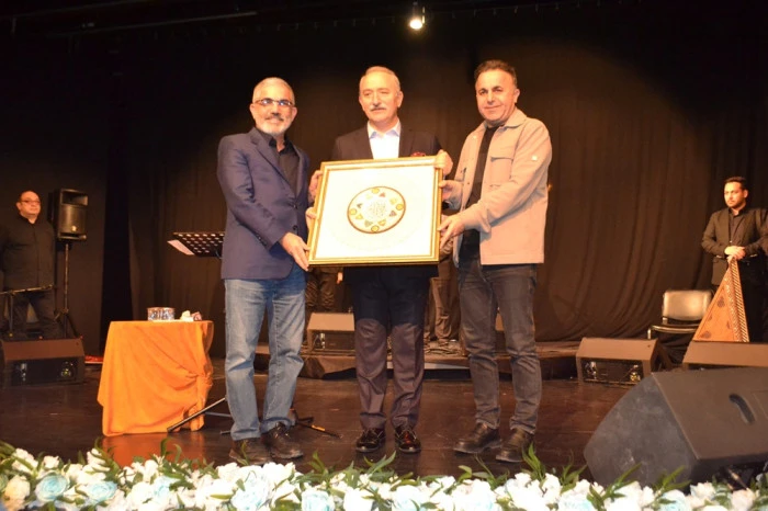 Ramazan Neşesi Finalini Mehmet Kemiksiz ile Yaptı