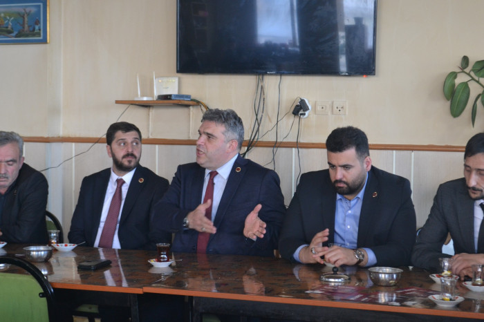 Büyük Birlik Partisi genç Vekil Adaylarıyla hem göz dolduruyor, hem de Muhsin Yazıcıoğlu'nun Alperenleri olarak yürek dolduruyorlar..